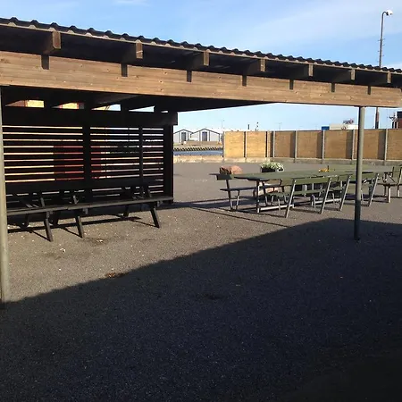 ゲストハウス Marine