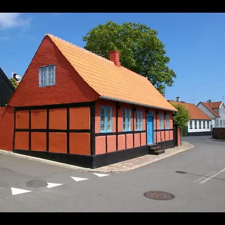 ゲストハウス Marine *